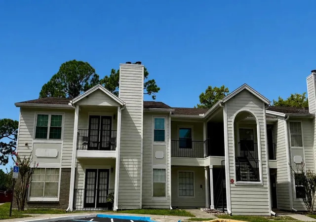 Photo 1 of Condo for sale at 2550 N Alafaya Trl #11206, Orlando, FL 32826 | MLS# O6411585 | Listing updated on 2026-09-27