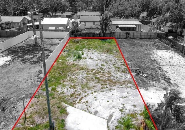 Photo 1 of Land for sale at 1120 35th Street W, Bradenton, FL 34205 | MLS# A4695116 | Listing updated on 2026-08-31