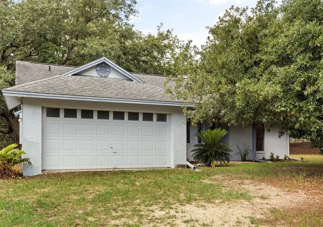 Photo 3 of Single family home for sale at 16104 Sandhill Rd, Winter Garden, FL 34787 | MLS# O6411589 | Listing updated on 2026-07-31