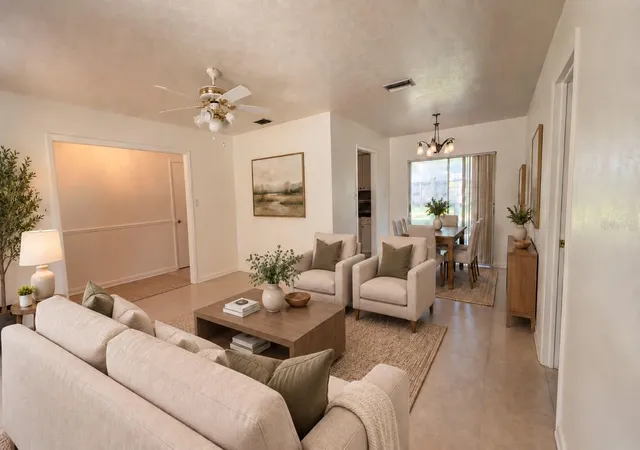Photo 3 of Single family home for sale at 2209 Boxwood Way, Brandon, FL 33511 | MLS# TB8513148 | Listing updated on 2026-09-23