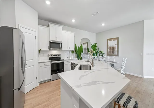 5th image of 18358 Tavernside Trl, Bradenton, FL 34211 | MLS# A4695118
