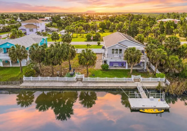 Homes for sale in Hernando Beach, FL | 3305 Rose Arbor Dr, Hernando Beach, FL 34607 | MLS# W7886191