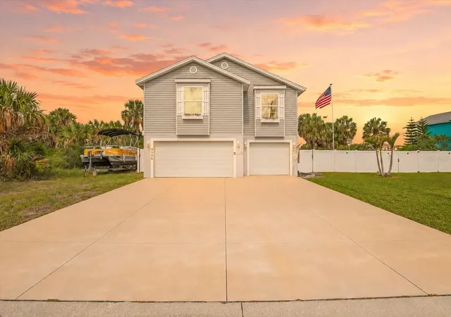 Homes for sale in Hernando Beach, FL | 3305 Rose Arbor Dr, Hernando Beach, FL 34607 | MLS# W7886191
