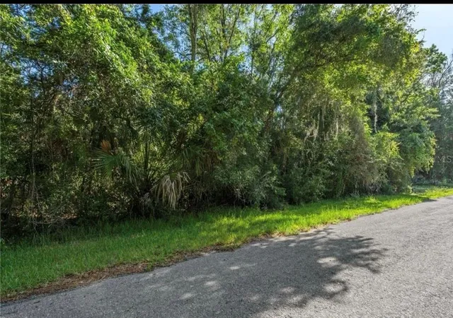 2nd image of 10975 W Rockhaven Ln, Homosassa, FL 34448 | MLS# O6411609