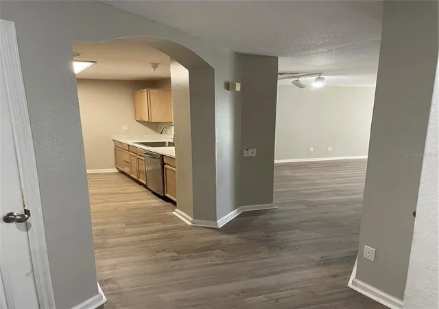 Homes for sale in Orlando, FL | 3960 Southpointe Drive, Orlando, FL 32822 | Houzeo