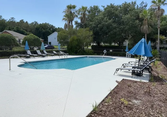Photo 4 of Single family home for sale at 5909 Windsong Oak Dr, Leesburg, FL 34748 | MLS# O6411614 | Listing updated on 2026-10-07