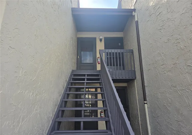 3rd image of 2721 Hidden Lake Blvd, Sarasota, FL 34237