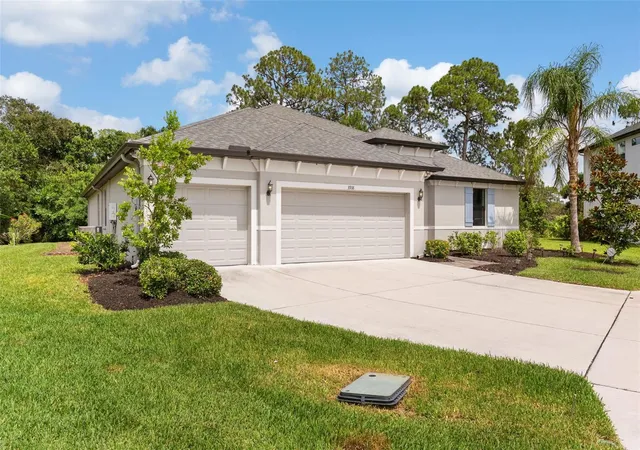 3rd image of 3918 Gaviota Dr, Sun City Center, FL 33573 | MLS# L4962269