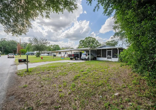 2nd image of 490 W Ethelene St, Bartow, FL 33830 | MLS# TB8513218