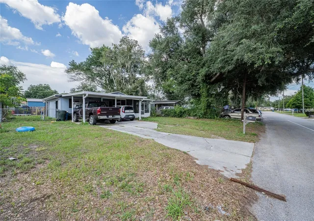 3rd image of 490 W Ethelene St, Bartow, FL 33830 | MLS# TB8513218