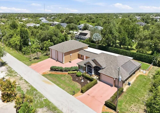 Photo 2 of Single family home for sale at 13346 Cedar City Ave, Port Charlotte, FL 33981 | MLS# D6147628 | Listing updated on 2026-06-13