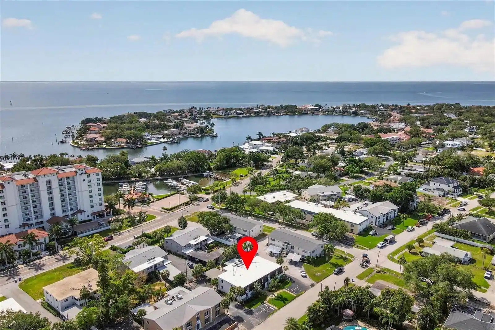 Listing Photo 31 - Condo for sale in 1065 Eden Isle Blvd Ne located at 1065 Eden Isle Blvd Ne, ST PETERSBURG, FL 33704 - Unit 1065 Eden Isle Blvd NE