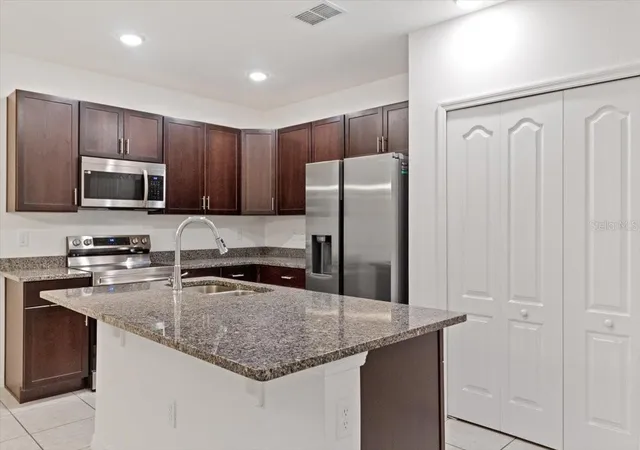 4th image of 1200 Wahneta Dr, Kissimmee, FL 34759 | MLS# O6411659