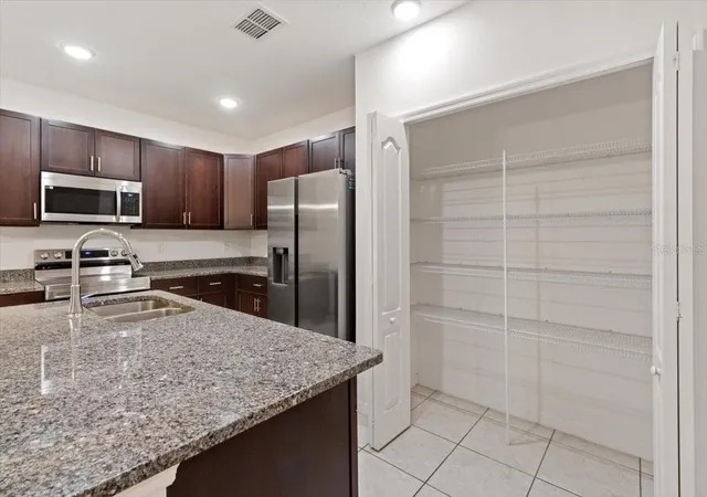5th image of 1200 Wahneta Dr, Kissimmee, FL 34759 | MLS# O6411659