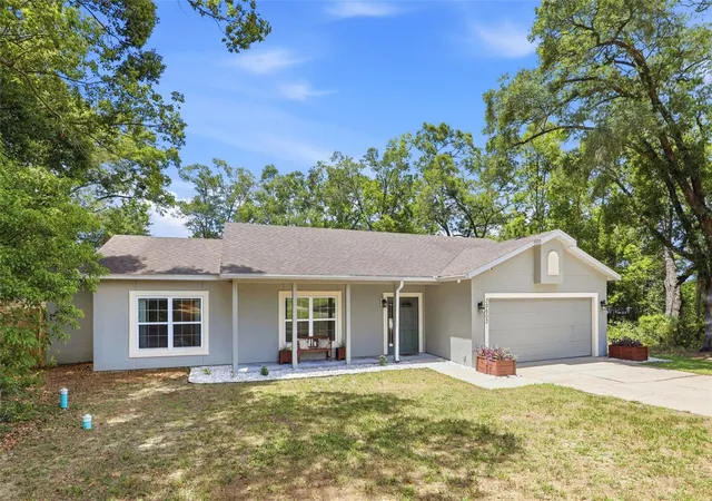 3rd image of 30603 Turnberry Ave, Sorrento, FL 32776 | MLS# O6411664