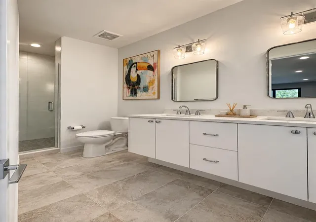 Photo 3 of Townhouse for sale at 532 W Plaza Pl #3, Tampa, FL 33602 | MLS# TB8513257 | Listing updated on 2026-09-07