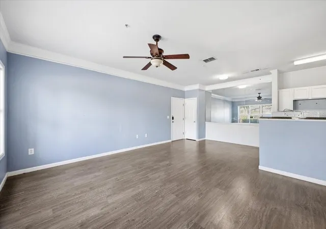 5th image of 4802 51St St W #903, Bradenton, FL 34210 | MLS# TB8513263