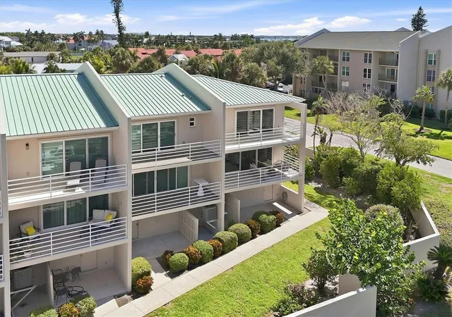 Photo 1 of Sale Pending at 797 Benjamin Franklin Dr #9, Sarasota, FL 34236 | MLS# A4695159 | Listing updated on 2026-09-23