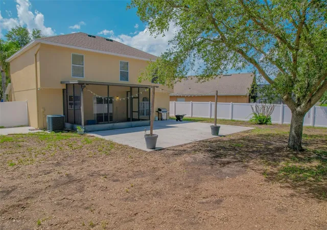 Photo 3 of Single family home for sale at 2019 Honeybell Ave, Haines City, FL 33844 | MLS# O6411676 | Listing updated on 2026-08-21