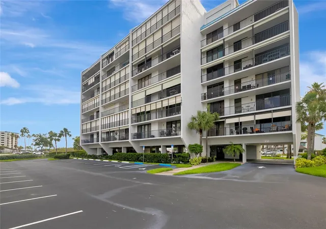 Homes for sale in Clearwater Beach, FL | 1581 Gulf Blvd #302N, Clearwater Beach, FL 33767 | MLS# TB8513292