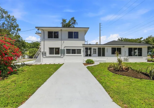 Homes for sale in Saint Petersburg, FL | 3600 1st Ave S, Saint Petersburg, FL 33711 | MLS# TB8513293
