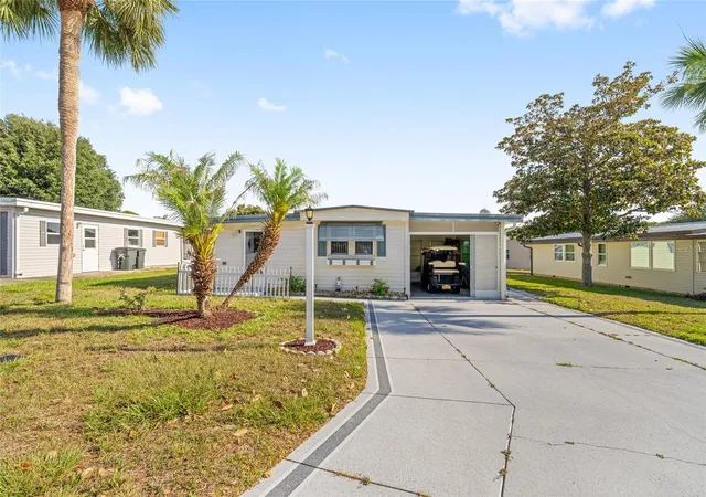 15th image of 1027 Vermont Ave, Lady Lake, FL 32159 | MLS# W7886202