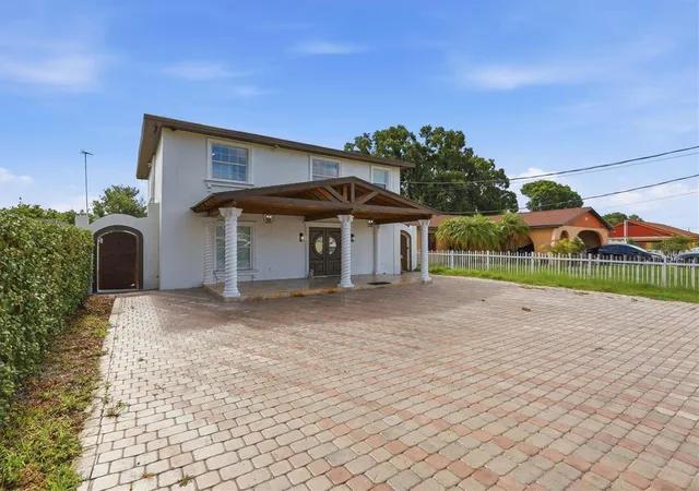 Photo 1 of Single family home for sale at 6611 N Hale Ave, Tampa, FL 33614 | MLS# TB8513304 | Listing updated on 2026-09-16