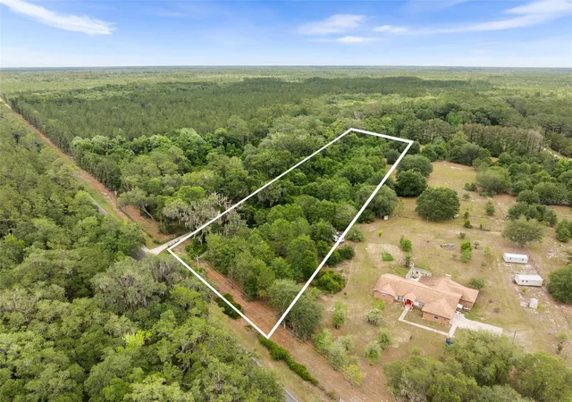 Land for sale at 2919 SE County Rd 234, GAINESVILLE, FL 32641 | MLS# W7886203