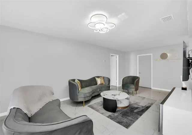 Photo 3 of Single family home for sale at 5316 Jade St, Kissimmee, FL 34746 | MLS# O6411707 | Listing updated on 2026-08-27