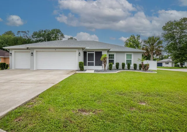 Homes for sale in Palm Coast, FL | 43 Zebulahs Trl, Palm Coast, FL 32164 | MLS# FC318882