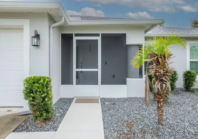 Homes for sale in Palm Coast, FL | 43 Zebulahs Trl, Palm Coast, FL 32164 | MLS# FC318882