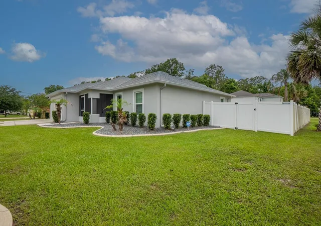 Homes for sale in Palm Coast, FL | 43 Zebulahs Trl, Palm Coast, FL 32164 | MLS# FC318882