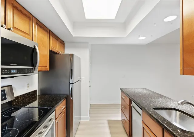 5th image of 3808 N Oak Dr, Tampa, FL 33611
