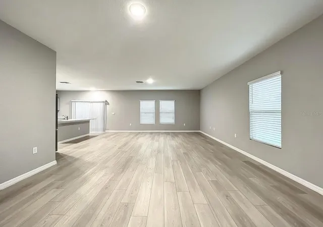 3rd image of 7540 Freesia Tr, Wesley Chapel, FL 33545 | MLS# TB8513329