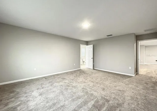 5th image of 7540 Freesia Tr, Wesley Chapel, FL 33545 | MLS# TB8513329