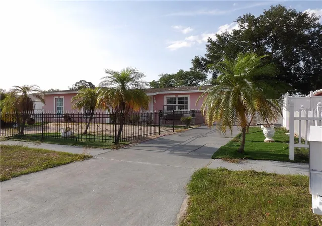 2nd image of 6521 W Hanna Ave, Tampa, FL 33634 | MLS# TB8513333