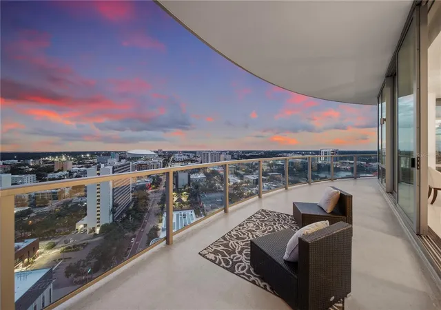 Condo for sale at 400 Central Ave #1901, Saint Petersburg, FL 33701 | MLS# TB8513342