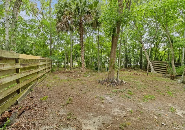 2nd image of 4526 SW 44th Ln, GAINESVILLE, FL 32608