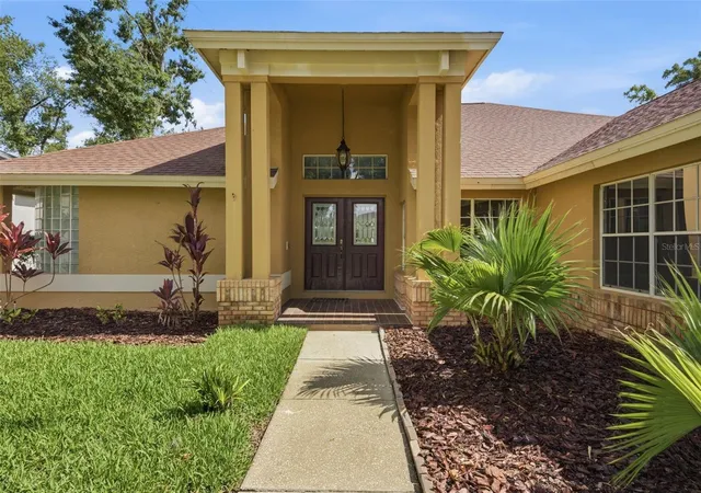 1st image of 504 Stratfield Dr, Lutz, FL 33549 | MLS# O6411732
