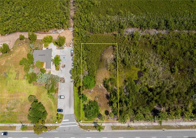 4th image of 806 E Marion Ave, Punta Gorda, FL 33950 | MLS# C7526697