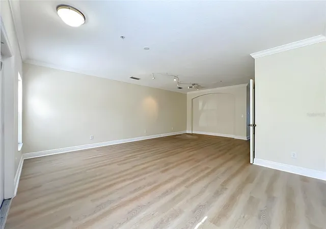 Photo 4 of Townhouse for sale at 13232 Daniels Landing Cir, Winter Garden, FL 34787 | MLS# G5112999 | Listing updated on 2026-07-31
