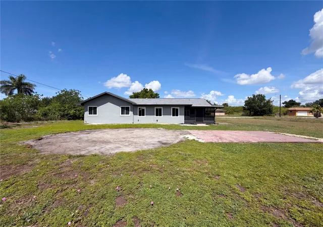 Photo 4 of Single family home for sale at 3260 Pinetree St, Port Charlotte, FL 33952 | MLS# O6411750 | Listing updated on 2026-10-23