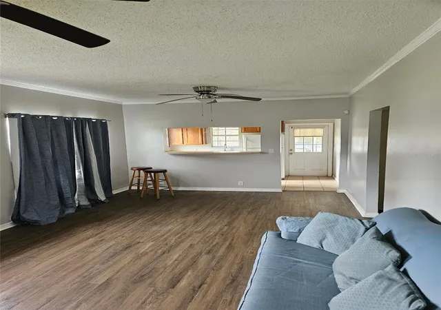 Photo 2 of Single family home for sale at 220 Dixie Hwy, Auburndale, FL 33823 | MLS# O6411759 | Listing updated on 2026-09-28