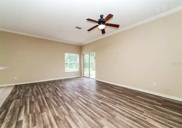 4th image of 14831 Heronglen Dr, Lithia, FL 33547 | MLS# TB8513410