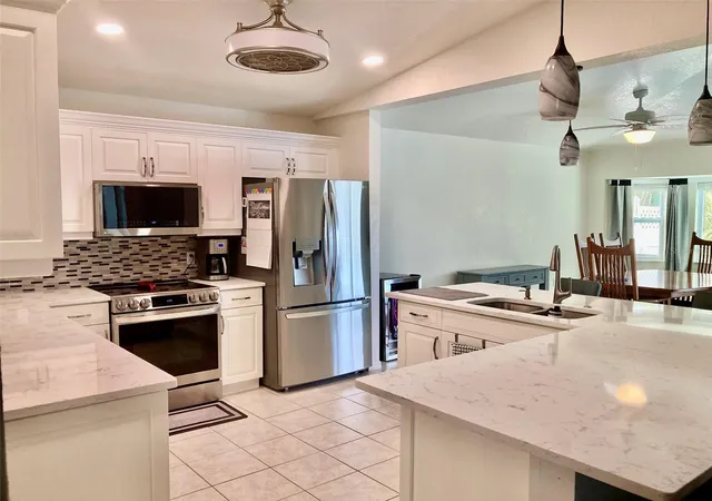 5th image of 123 Kings Dr, Rotonda West, FL 33947 | MLS# A4695190
