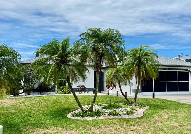 1st image of 123 Kings Dr, Rotonda West, FL 33947 | MLS# A4695190