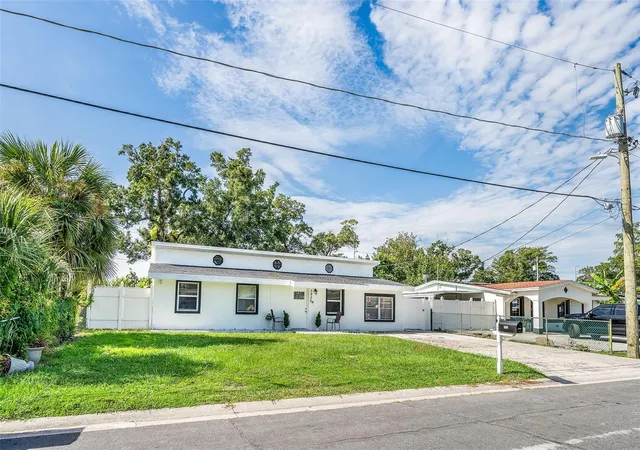 Photo 3 of Single family home for sale at 3906 Spence Ave, Tampa, FL 33614 | MLS# TB8513416 | Listing updated on 2026-09-30