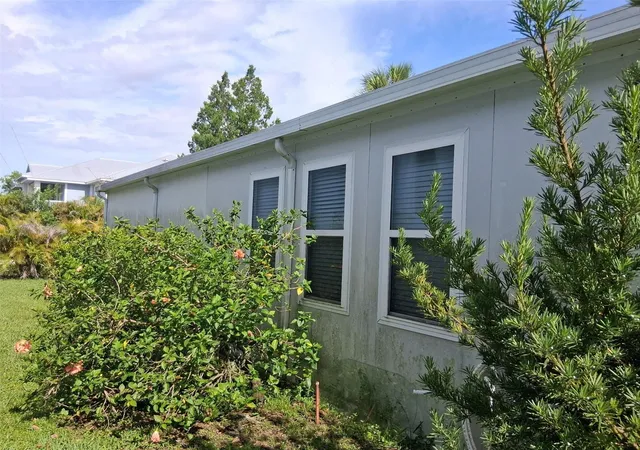 Photo 2 of Manufactured home for sale at 24437 Harborview Rd #36, Punta Gorda, FL 33980 | MLS# O6411771 | Listing updated on 2026-10-14