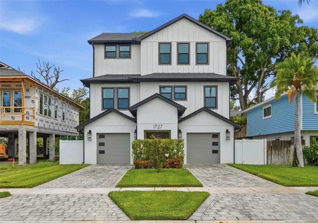 Photo 1 of Single family home for sale at 1727 Maryland Ave Ne, Saint Petersburg, FL 33703 | MLS# TB8513425 | Listing updated on 2026-06-27