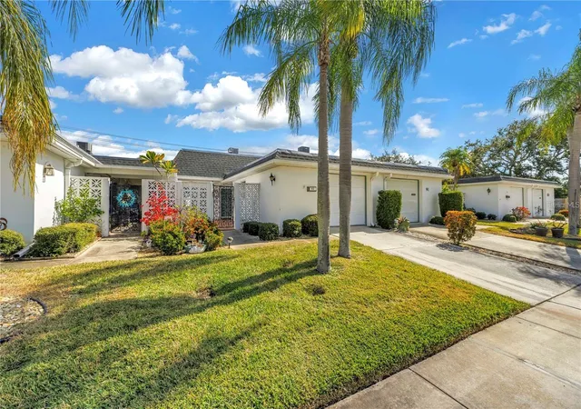 Condo for sale at 93 Boca Ciega Point Blvd N #93, Saint Petersburg, FL 33708 | MLS# TB8513428